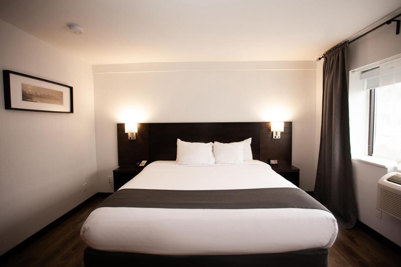 Hotel Newstar Montréal Esterno foto