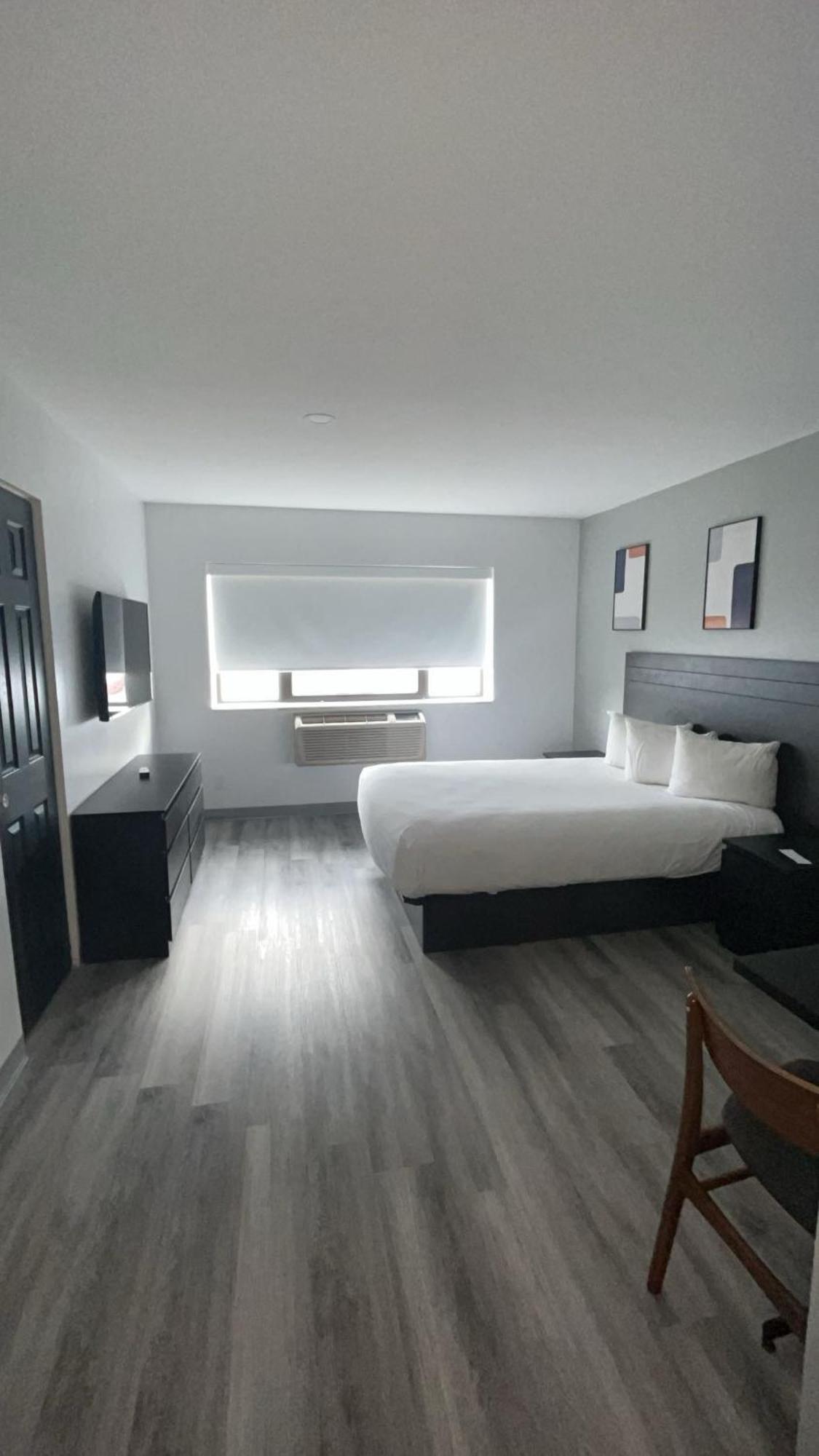 Hotel Newstar Montréal Esterno foto