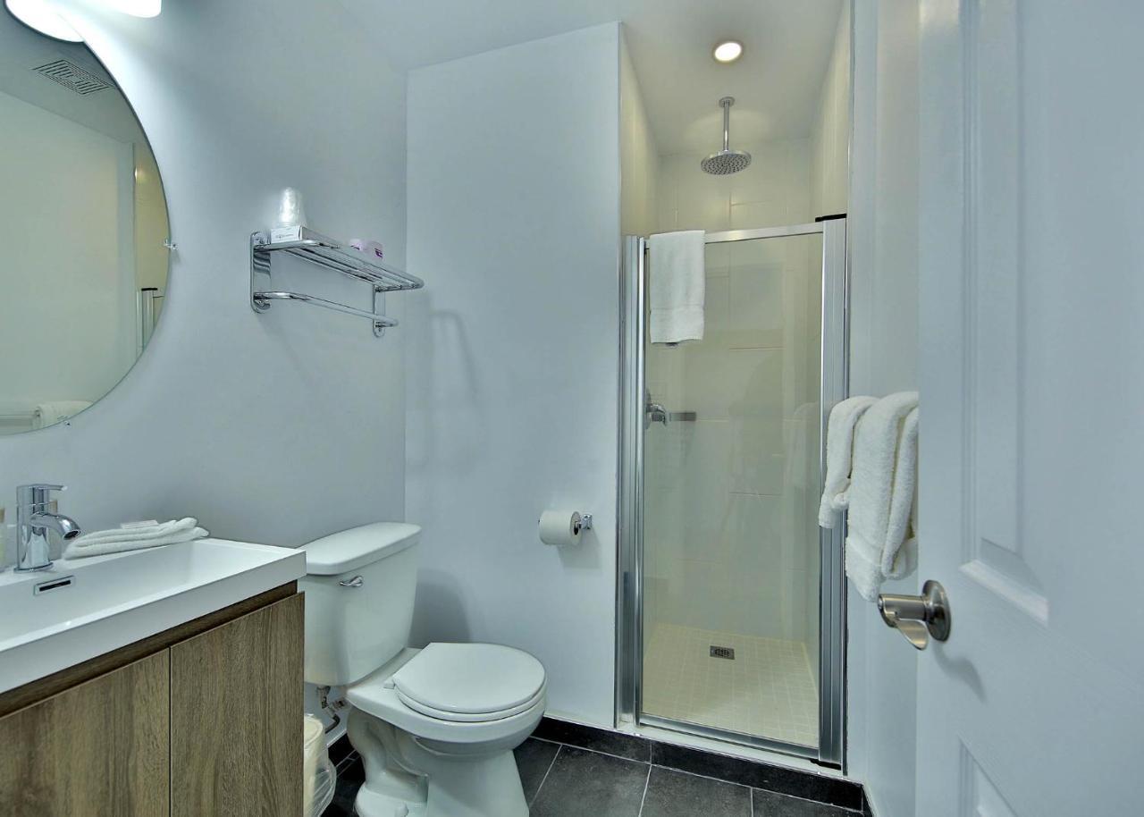 Hotel Newstar Montréal Esterno foto